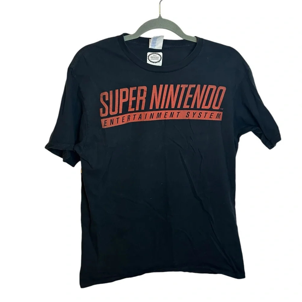 Super Nintendo Men’s Graphic Tee